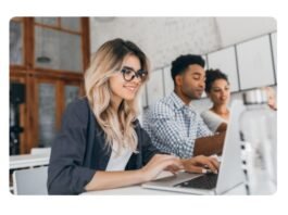 o conhecimento em informática deixou de ser um diferencial e passou a ser um requisito básico em praticamente todas as áreas do mercado de trabalho.