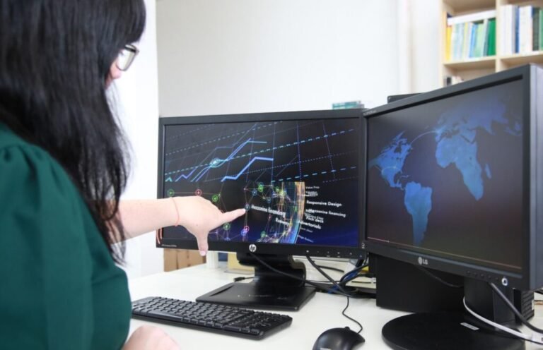 Emprego em Tecnologia da Informação e Comunicação cresce 57% em Santa Catarina na última década