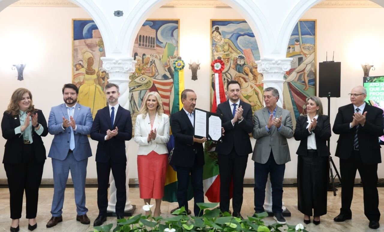 Jorginho Mello sanciona mudanças nos programas Universidade Gratuita