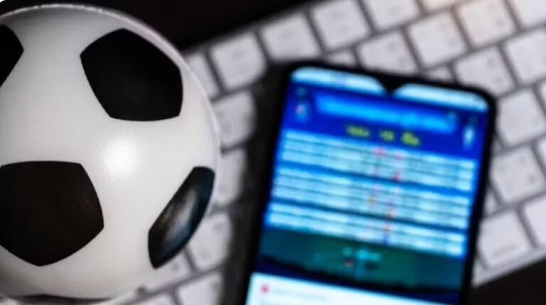 Governo proíbe beneficiários do Bolsa Família e BPC de apostar em sites de bets