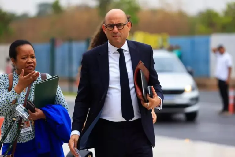 Chefe do Clima da ONU pede cooperação global e ação imediata na COP-30