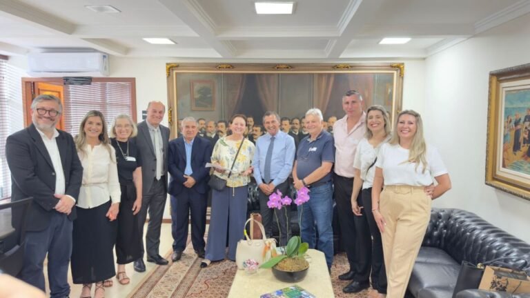 Alesc concede Moção de Aplauso à ProGoethe pela Denominação de Origem do vinho Goethe