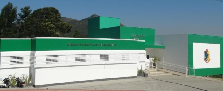 Câmara de Pescaria Brava abre processo seletivo para assessor jurídico temporário