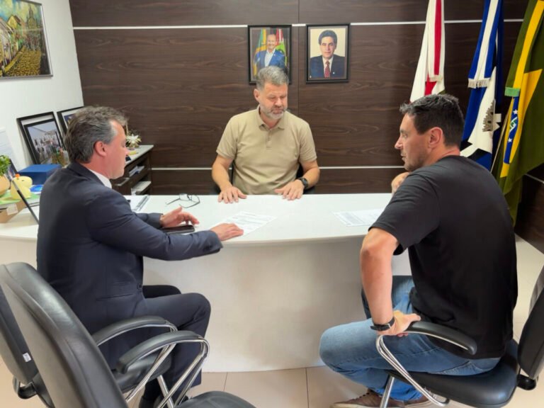 Tubarão contrata nova empresa para manutenção da iluminação pública