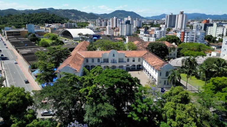 Dehon prorroga inscrições para Bolsas CEBAS 2027