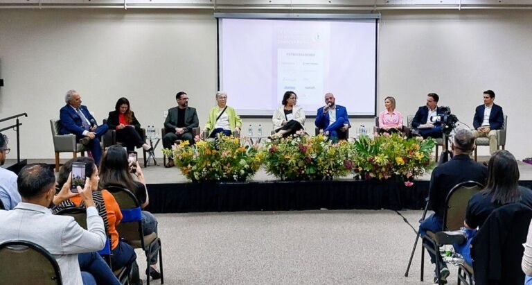 SC abre IV Encontro Sul-Brasileiro de Doenças Raras com foco em avanços e políticas públicas