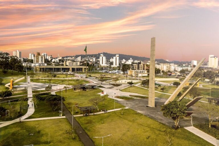 Criciúma celebra centenário com ponto facultativo e alterações em serviços municipais