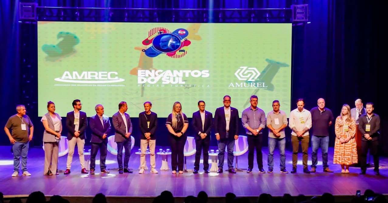 Fórum Encantos do Sul debate futuro do turismo regional em Tubarão