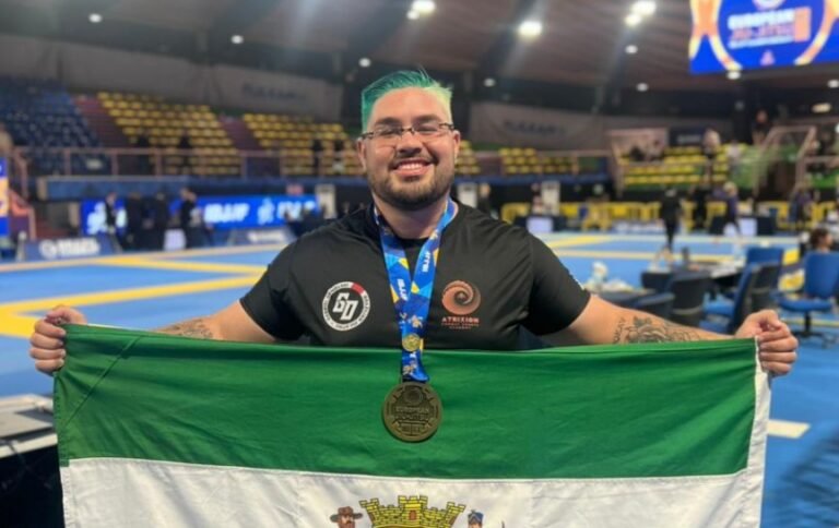 Lagunense Vinicius Izidoro conquista bronze em torneio de jiu-jítsu na Itália