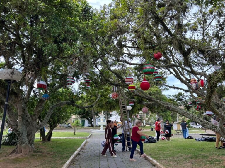 Inauguração do “Natal na Praça” acontece nesta sexta-feira (28) em Laguna
