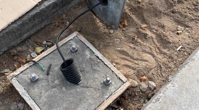 Mais de 100 metros de fiação elétrica são furtados da pista de skate em Tubarão