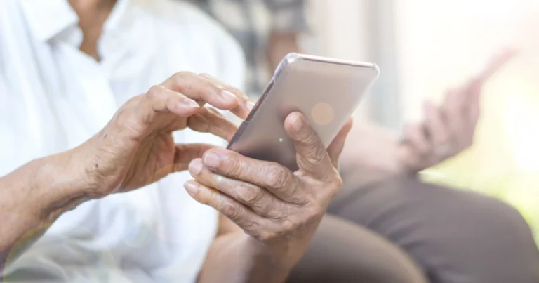 Idosa de 77 anos perde cerca de R$ 13 mil em golpe digital em Jaguaruna