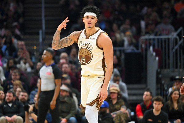 Gui Santos brilha com Warriors desfalcado e lidera vitória sobre os Cavs