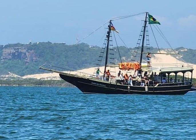 Araranguá Náutica Sul é habilitada para operar serviço de escuna no Centro Histórico de Laguna