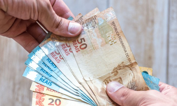 Salário mínimo 2026 terá impacto para 1,5 milhão em SC