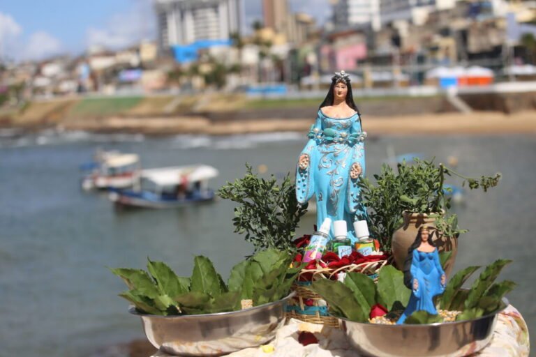 9ª edição da Festa de Iemanjá acontece neste domingo na Praia do Sol