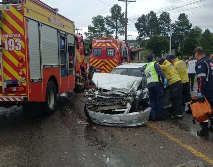 acidente na Rodovia Luiz Rosso