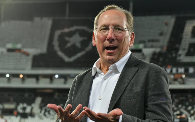 Lula veta benefícios a SAFs e regras sobre programas de fidelidade na reforma tributária