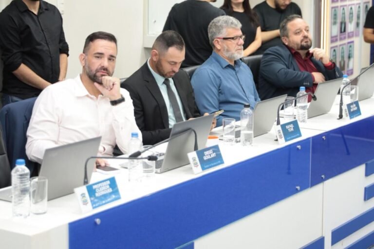 Câmara de Tubarão aprova piso salarial de ACS e ACE