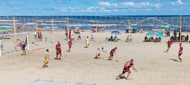 Campeonato Praiano de Futebol de Areia começa neste sábado em Balneário Gaivota