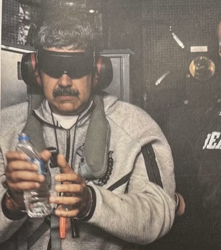 Trump publica imagem de Maduro capturado após ataque à Venezuela