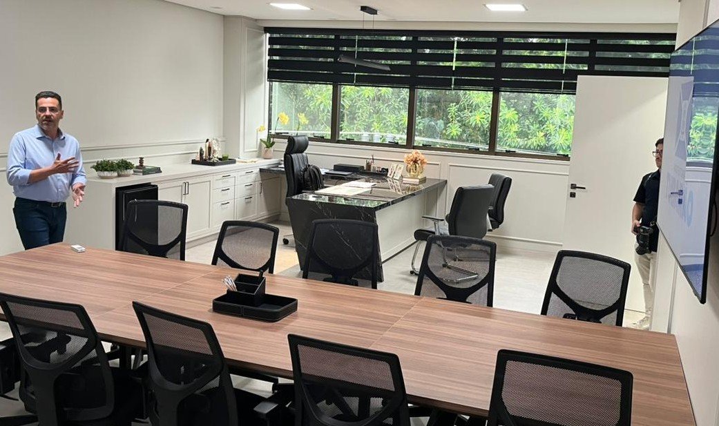 Prefeitura de Tubarão inicia mudança para novo Centro Administrativo