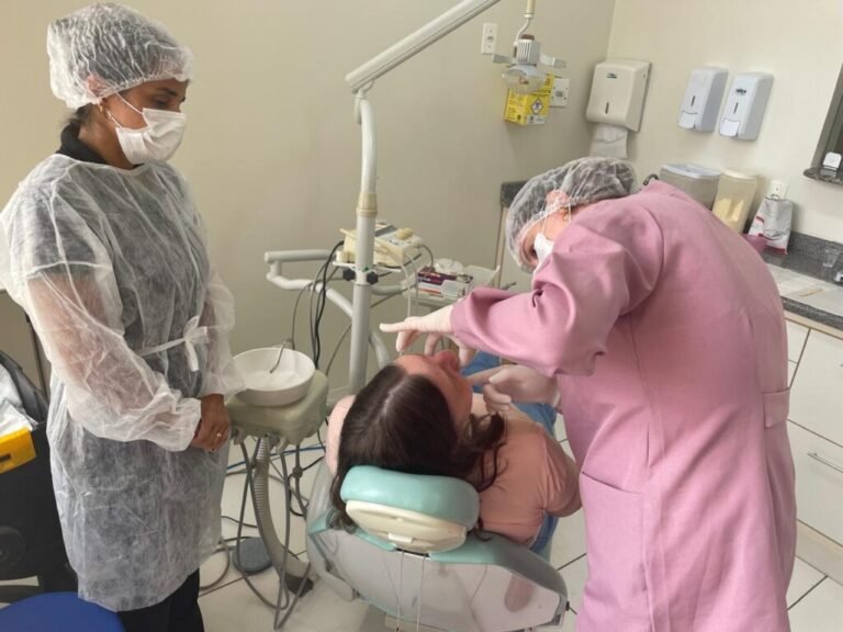 Capivari de Baixo inicia serviço de prótese dentária pelo SUS