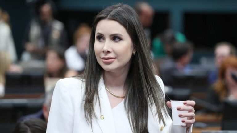 Pelo Estado – De Toni não cede e pode inviabilizar projeto de Jorginho 