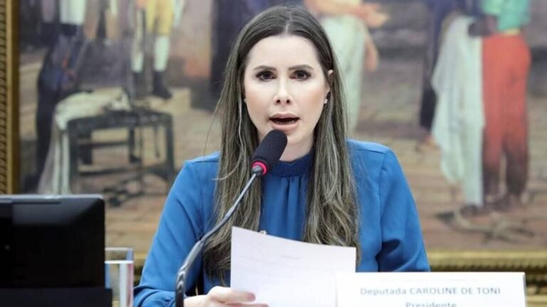 Pelo Estado – Fora do PL e concorrendo com Amin