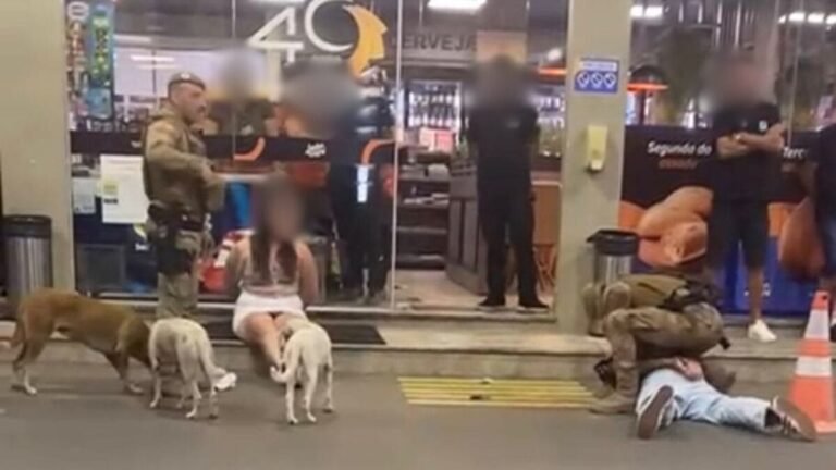 PM derruba mulher durante abordagem em posto de gasolina em Braço do Norte