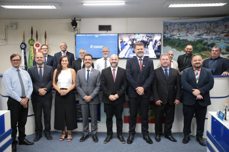 Câmara de Tubarão abre oficialmente o ano legislativo de 2026