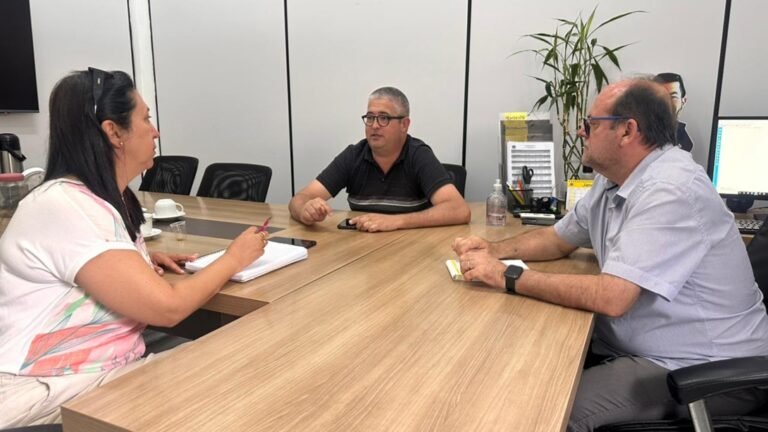 Gravatal adota modelo híbrido para hora-atividade dos professores