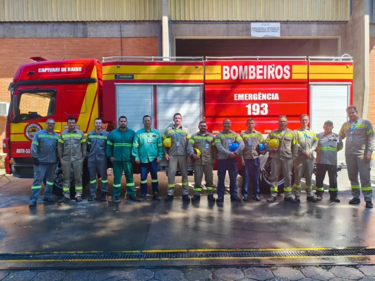 Diamante realiza manutenção em caminhão dos Bombeiros de Capivari de Baixo