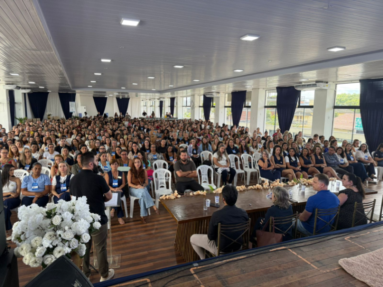 Jornada da Educação 2026 marca abertura do ano letivo em Imbituba