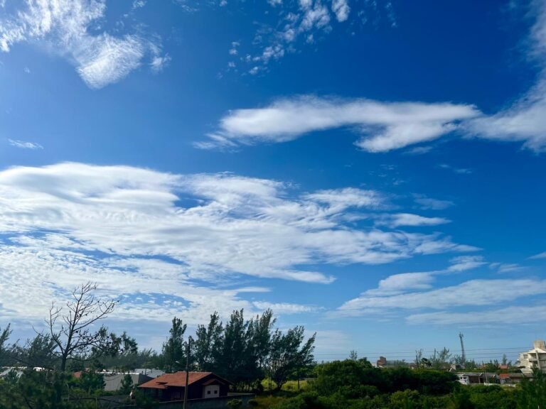 Previsão do tempo no Sul de SC indica calor e pancadas de chuva nesta segunda (16)