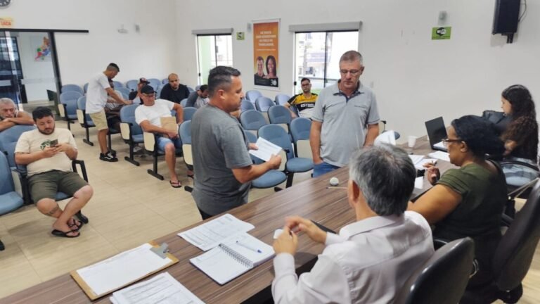 Sindicato socorre 24 trabalhadores demitidos após reforma trabalhista em Criciúma