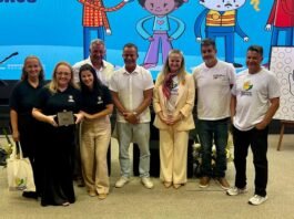 Fundação Inoversasul é homenageada com selo do Programa Educando Cidadãos em Florianópolis