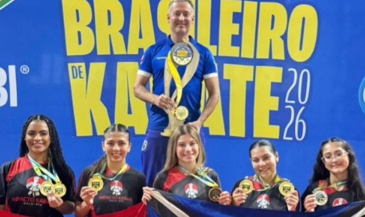 Atletas de Tubarão conquistam 10 medalhas no Campeonato Brasileiro de Karatê