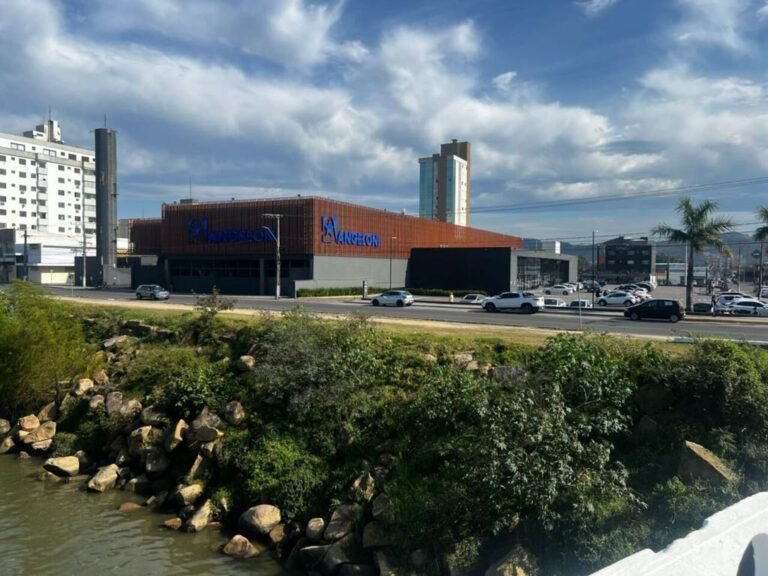 Angeloni de Tubarão realiza feirão de empregos nesta quarta-feira (11) com vagas imediatas