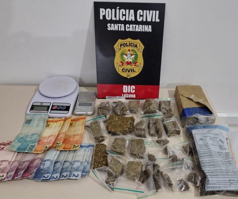Jovem é preso por tráfico de drogas durante operação em Laguna