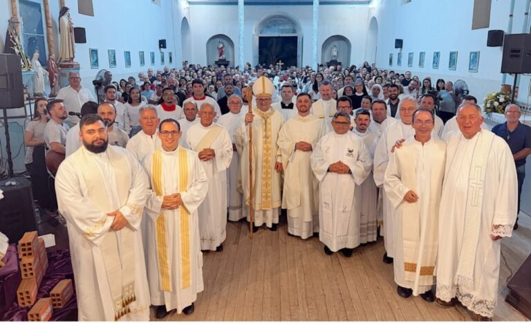 instalação da Quase-Paróquia em Pescaria Brava