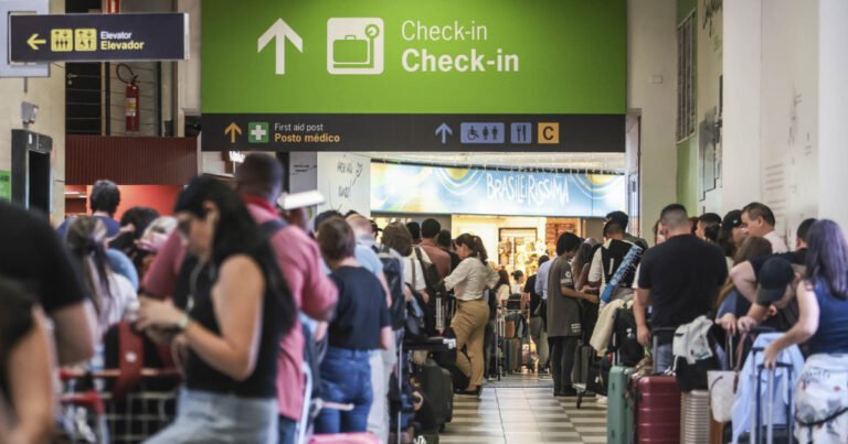 Passagens aéreas podem subir até 20% após alta do querosene de aviação