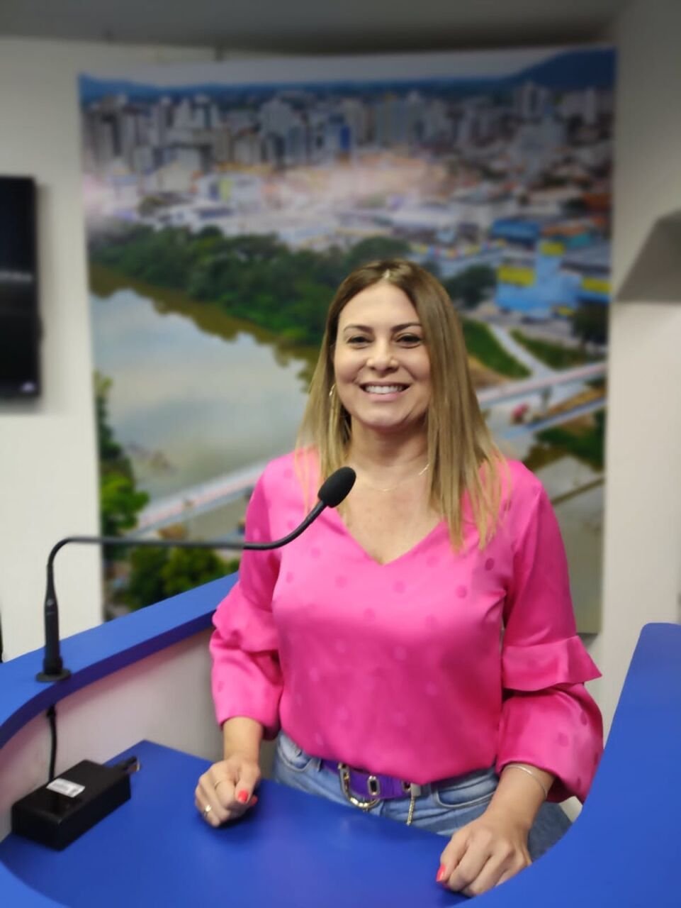 Luciane Tokarski convidada a concorrer a Federal pelo Republicanos
