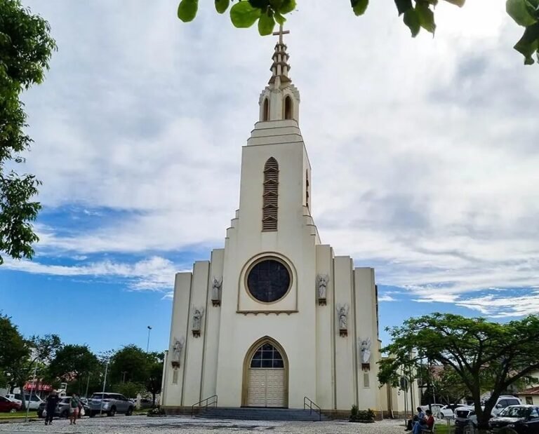 Festa de São José Operário começa nesta quarta (29) com programação religiosa e atrações em Tubarão