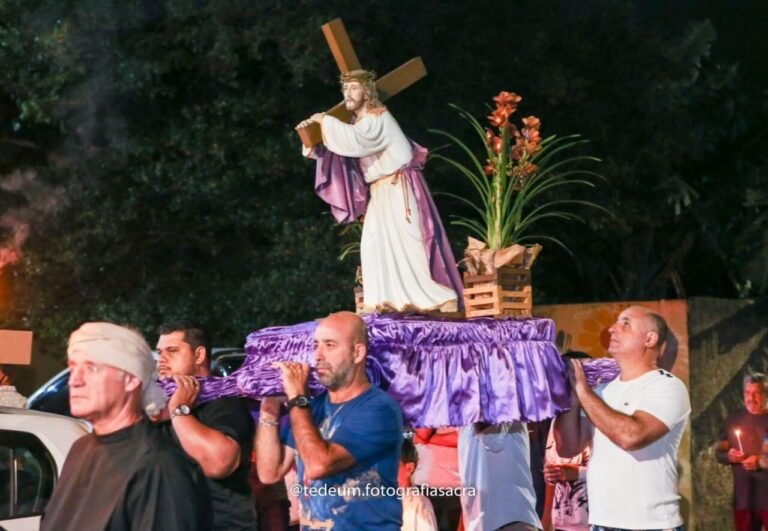Procissão do Senhor dos Passos mobiliza fiéis em Tubarão nesta quarta (1º)
