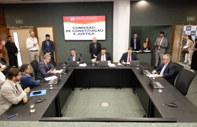 Pelo Estado – Catarinenses poderão comprar armas com desconto em imposto 