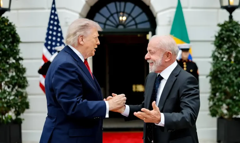 Lula e Trump se reúnem na Casa Branca e discutem comércio e segurança