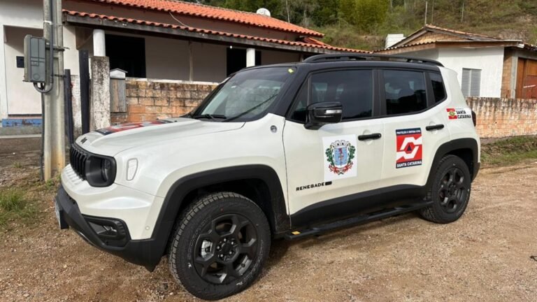 Defesa Civil de Gravatal recebe novo veículo para reforçar atendimentos