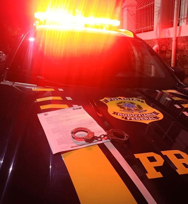 Homem é preso após denúncia de tentativa de estupro em ônibus na BR-282