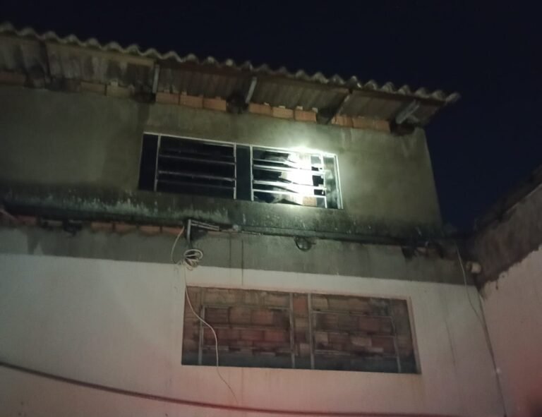 princípio de incêndio Tubarão